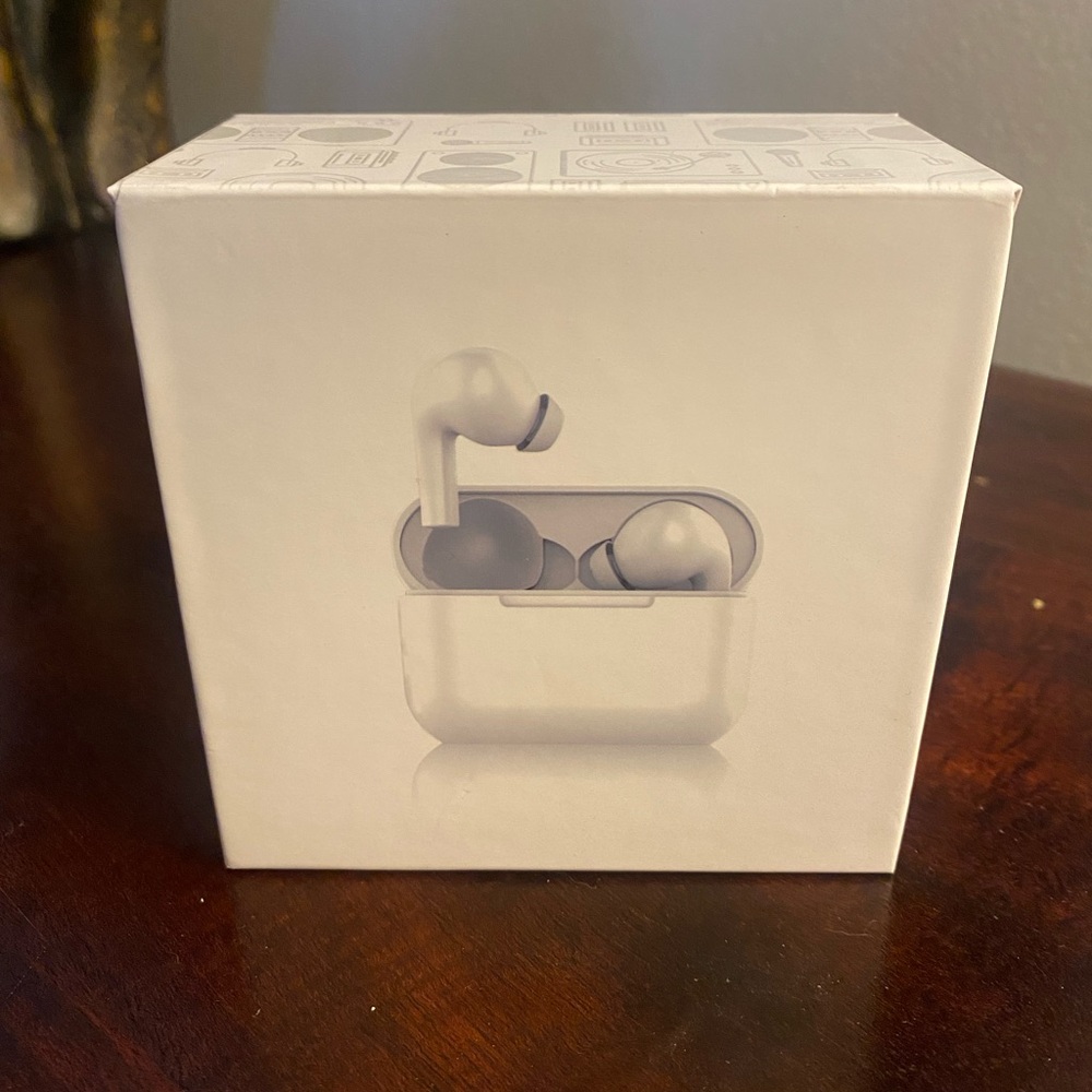 NIB Wireless Earbuds